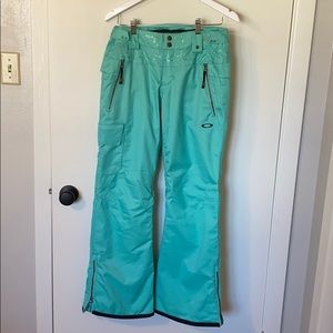 Women’s Oakley Ski / Snowboarding Pants